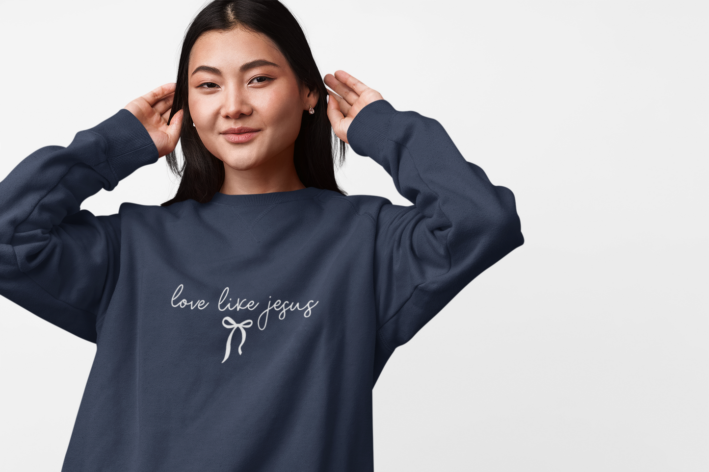 Love like Jesus sweatshirt 🤍